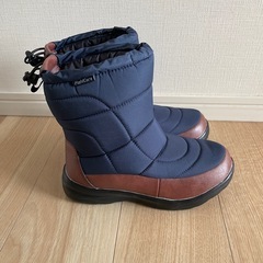 未使用品 防水性 キルティングスノーブーツ ケベック ネイビー／Sの画像