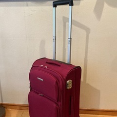 キャリーケースの画像