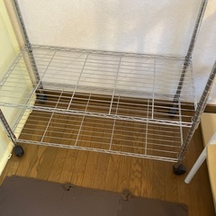 スチールラック2　洋服掛けれるタイプの画像