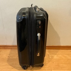 キャリーケースの画像