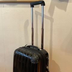 キャリーケースの画像