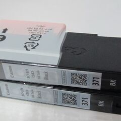 💗未使用💗キャノン純正インクカートリッジ💗ブラック５点セット　３７０-１個　３７１-４個　の画像