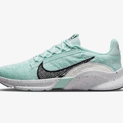 NIKE ナイキ　ランニングスニーカーの画像