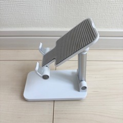 【美品】折りたたみスマホスタンドの画像