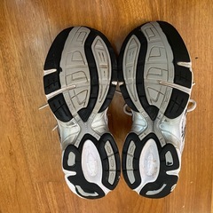 アシックスGEL-1130
の画像