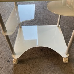 パソコンデスクの画像