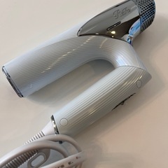 【接触不良】Refa ドライヤーの画像