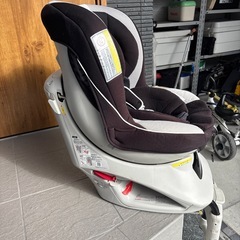 決まりましたクルットターンNT エールべべ　チャイルドシート の画像