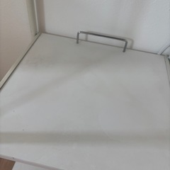 カップボード　炊飯器　電子レンジ　収納の画像