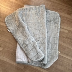 【お譲り先決定】敷きパッド　冬用　シングルの画像