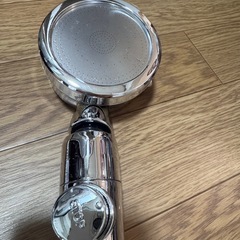メタル製クロームシャワーヘッドの画像
