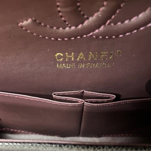 CHANEL シャネル マトラッセ25 チェーンショルダーバッグ キャビアスキン