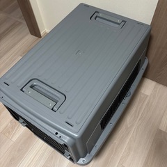 クレート　大型犬用　ペットキャリーの画像