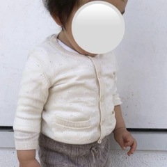 着画あり　無印良品　カーディガン　ホワイト　キナリ　80センチの画像