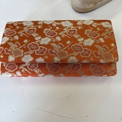 草履手持ちバックの画像