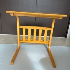 ソファサイドテーブルの画像