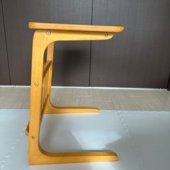 ソファサイドテーブルの画像