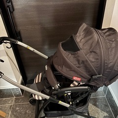 【取引中】美品　アップリカ　ベビーカーの画像