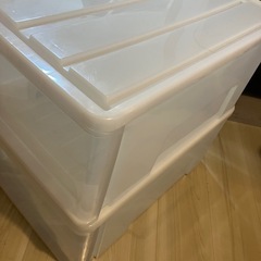 洋服収納の画像