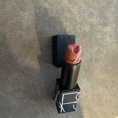NARS 口紅の画像