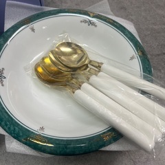 取引者決定　12/14まで【無料】平皿5枚 カトラリー  の画像