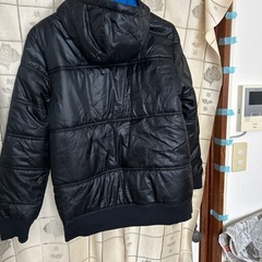 adidas ジャンパー中綿の画像