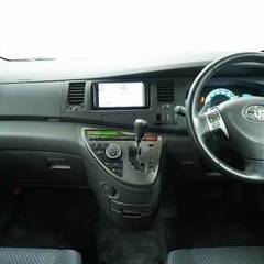 【自社ローン専門店　オトロン】金利0％！下取り保証有！オイル交換6回無料！　トヨタ アイシス 　プラタナ　リミテッドの画像