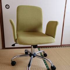 【デスクチェア／オフィスチェア】（500円／直接引き取り希望）の画像