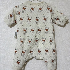 くまのプーさん ロンパース 60cm UNIQLO ユニクロ　ディズニー　キルトの画像