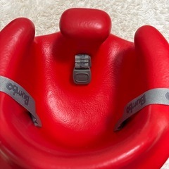 【美品】バンボ bumbo 赤の画像