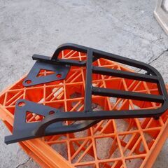 ホンダ GROM MSX125 リアキャリア ブラック スチール製 グロム　トップケース用の画像