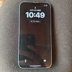 iPhone13ブルー128GBケース付きの画像