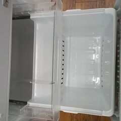 ★リユースのサカイ水戸店★ TOSHIBA 冷蔵庫 153L 20年製 動作確認／クリーニング済み MT6646の画像