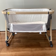 ベビーベッド（折り畳み）【町田市再生家具】252628の画像