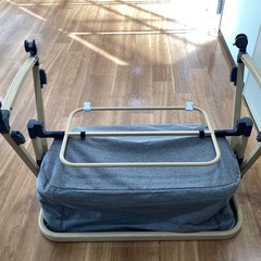 ベビーベッド（折り畳み）【町田市再生家具】252628の画像