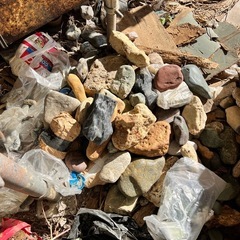 庭石・河原石・雑石　まとめて無料　引き取り限定の画像