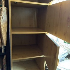 扉付き　木目調5段ラックの画像