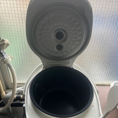 タイガーマイコン炊飯ジャーの画像