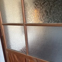 昭和レトロ！可愛いすりガラスの木の扉1の画像