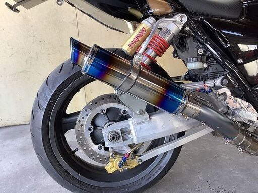 CB1300SF　年式　H10年9月（1998年9月）　追加画像・動画あります CB1300SF 年式 H10年9月（1998年9月） 追加画像・動画あります 【公式