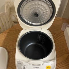 炊飯器の画像