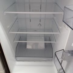 ★リユースのサカイ水戸店★ TOSHIBA 冷蔵庫 153L 21年製 動作確認／クリーニング済み MT6647の画像