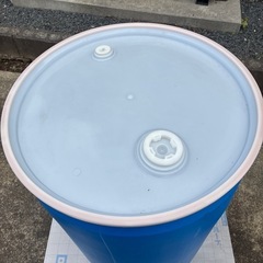 200L大容量ポリタンクの画像