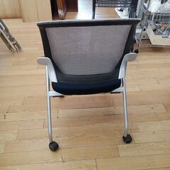 ★リユースのサカイつくば店★TK7636  オフィスチェア グレー/ネイビー H89×D46×W53 クリーニング済みの画像