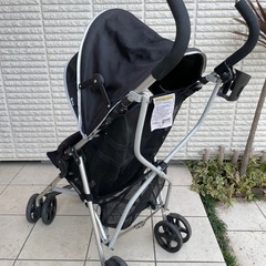 ベビーカー　ブラック　折りたたみの画像