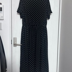 【Lサイズ】ドット柄ロングワンピースの画像