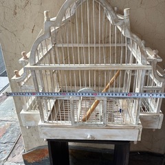 お城みたいな鳥かごの画像