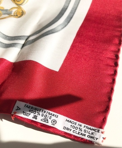 M【未使用品】鑑定済みHERMES エルメス シルク ハンカチ シルク100