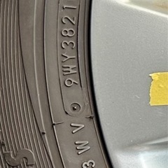 16インチ スタッドレスタイヤの画像