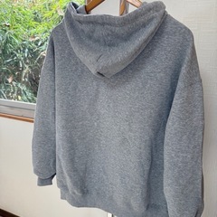 男女兼用ジップアップパーカー グレー の画像